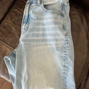 American Eagle, size 8 long